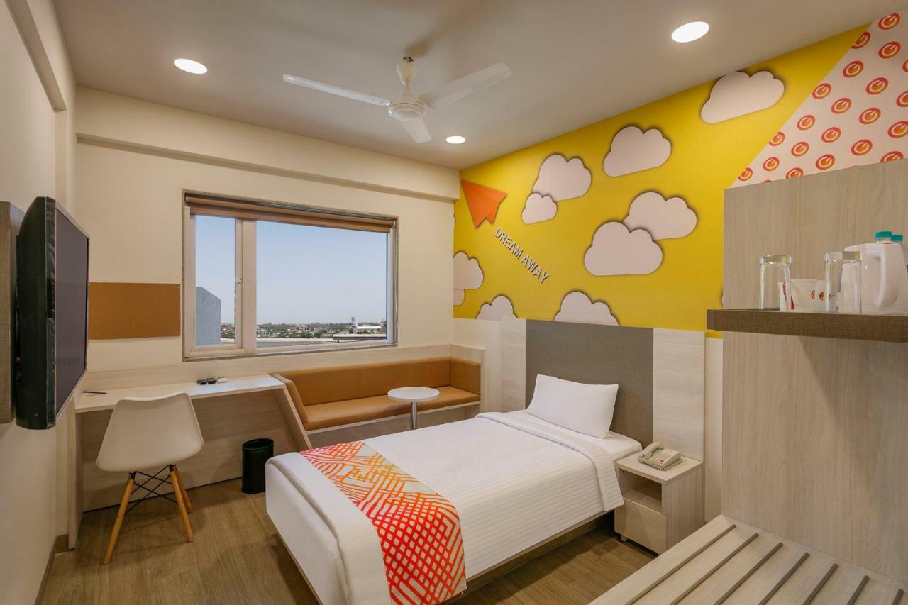 Ginger Sanand Otel Dış mekan fotoğraf