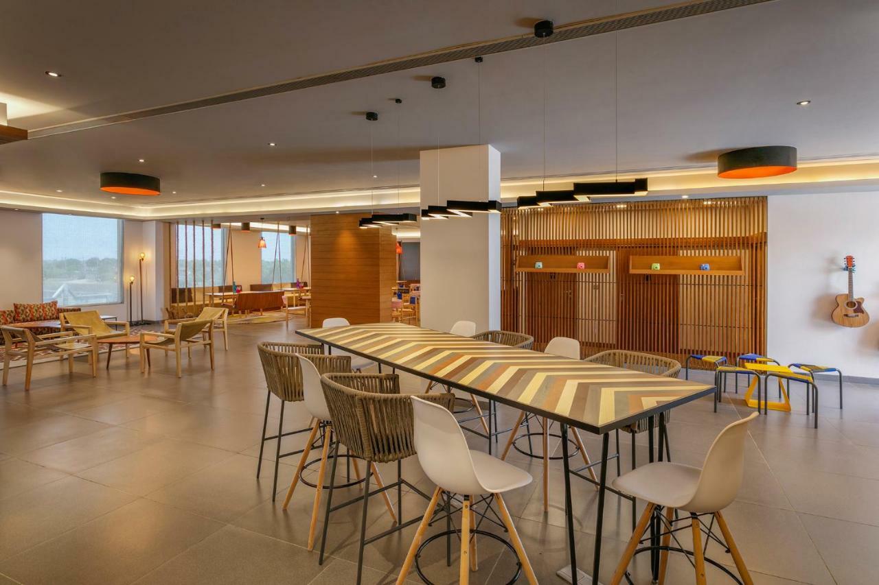 Ginger Sanand Otel Dış mekan fotoğraf