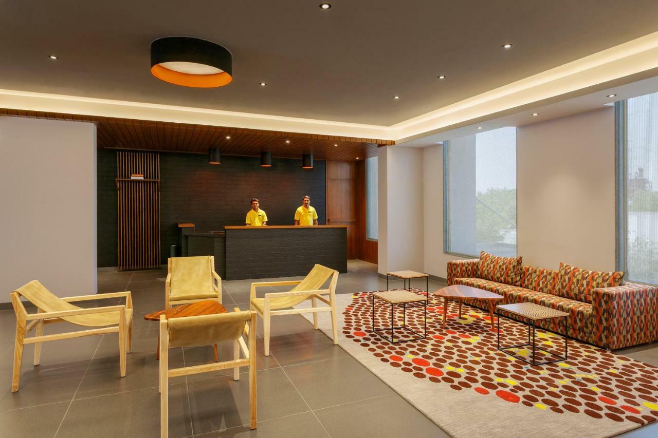 Ginger Sanand Otel Dış mekan fotoğraf