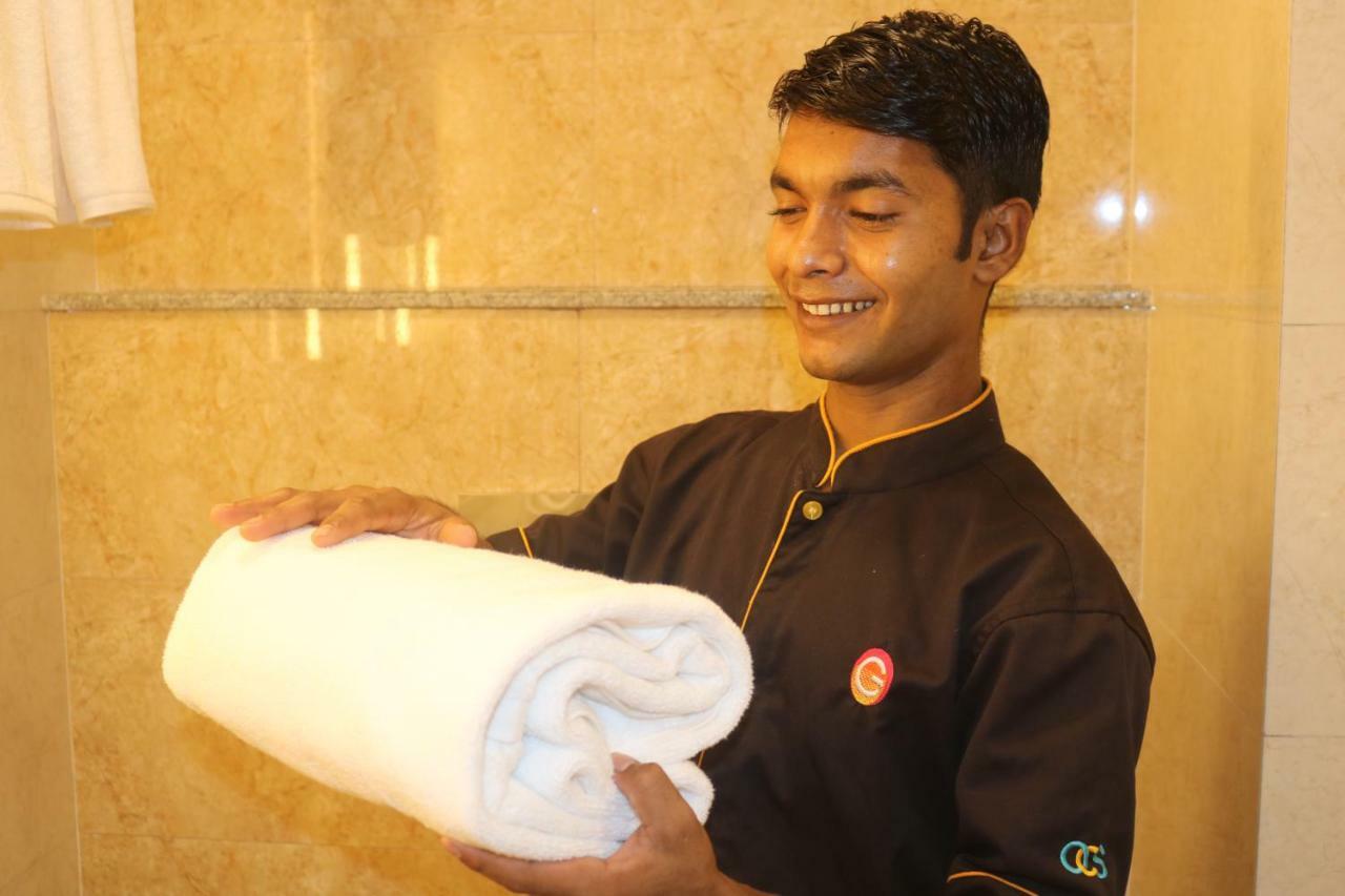 Ginger Sanand Otel Dış mekan fotoğraf